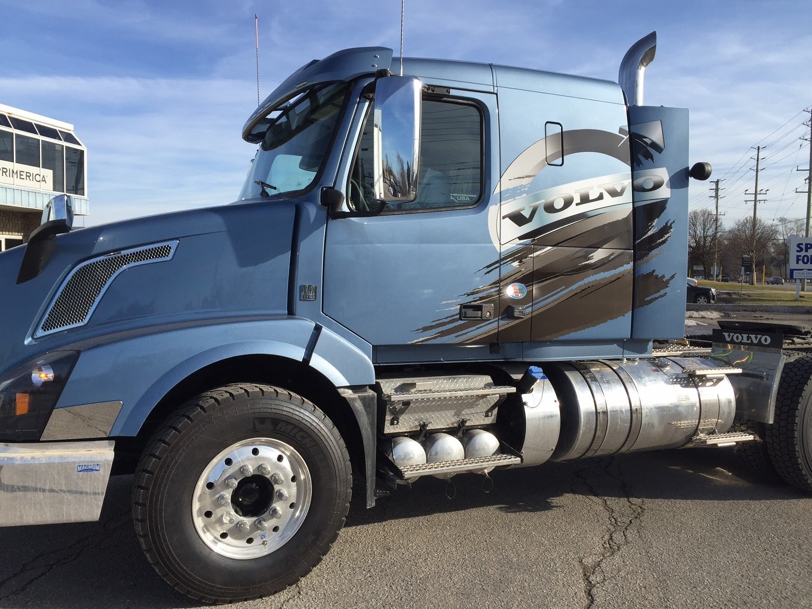 Volvo Truck Wrap